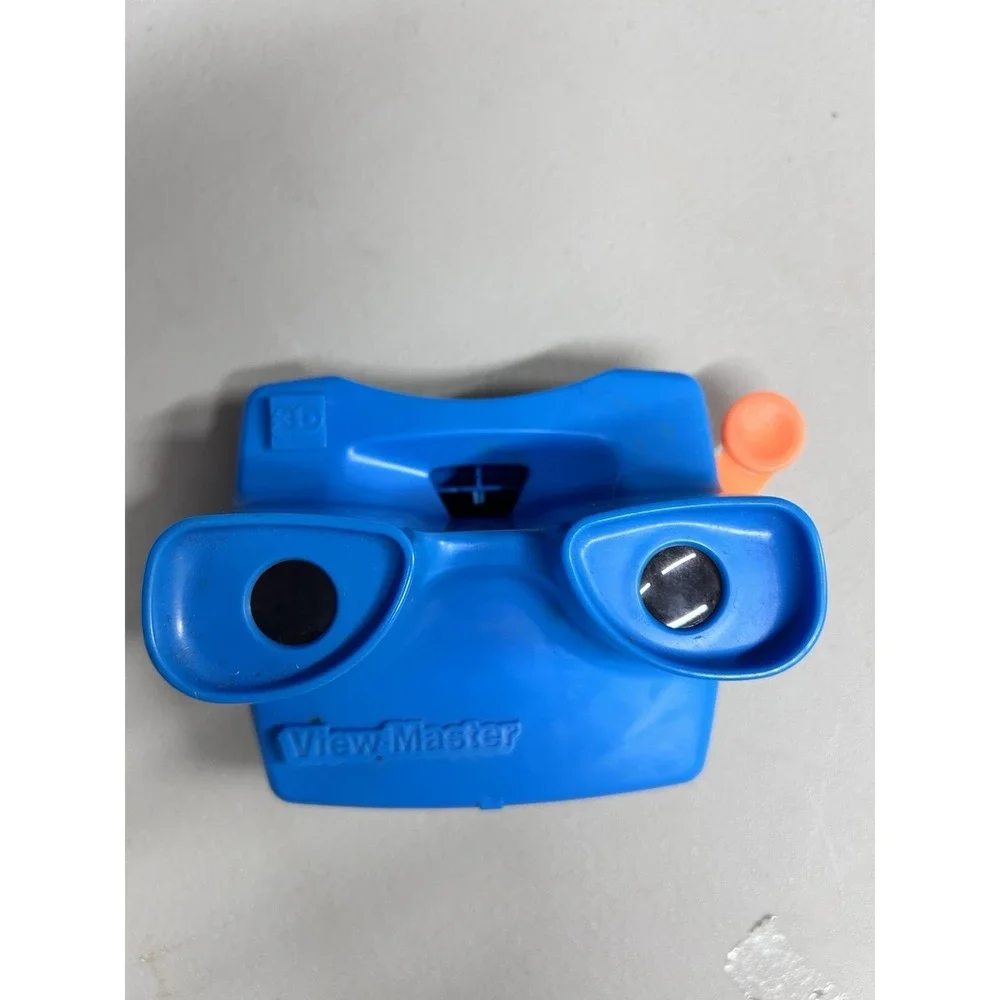 Vintage 3D View Master With 4 Slides
